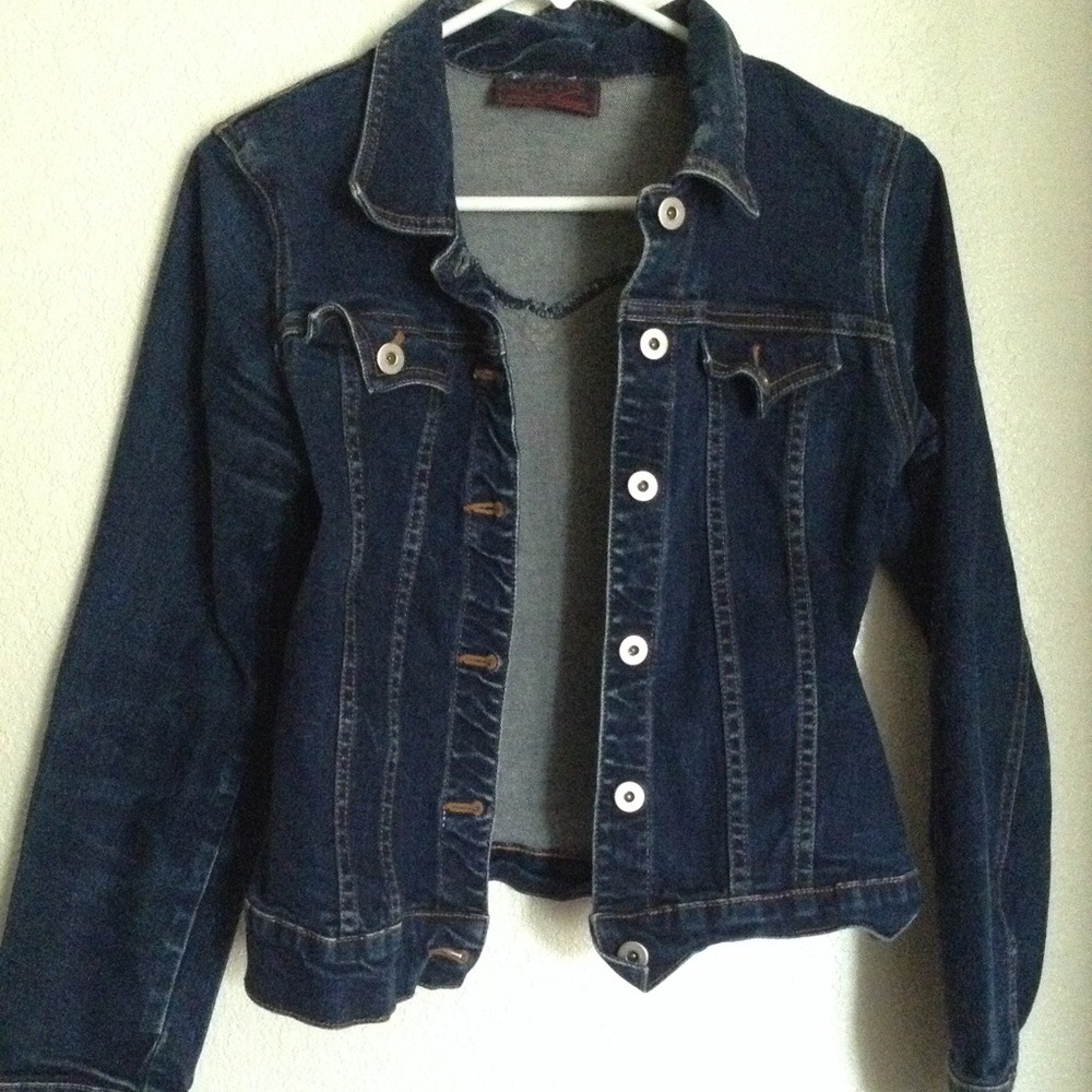Vintage 90's dark blue wash denim jacket